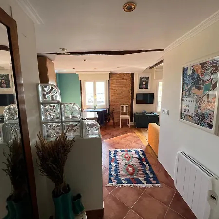 Izaro Eye By Urdaibai 베르메오